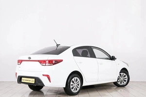 Седан Kia Rio 2020 года, 1499000 рублей, Красноярск