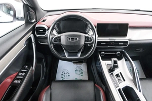 Внедорожник Geely Coolray 2020 года, 1799000 рублей, Красноярск