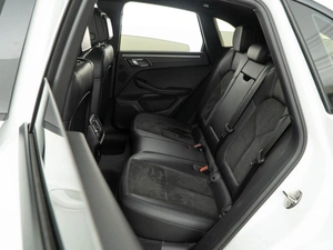 Внедорожник Porsche Macan 2018 года, 3893055 рублей, Москва