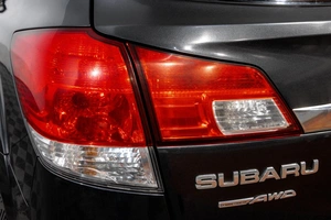 Универсал Subaru Outback 2012 года, 1599000 рублей, Барнаул