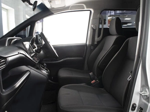 Минивэн Toyota Voxy 2014 года, 1730000 рублей, Омск