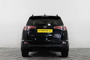 Внедорожник Toyota RAV4 2019 года, 2979000 рублей, Сургут