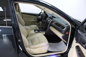 Седан Toyota Camry 2015 года, 1880000 рублей, Смоленск