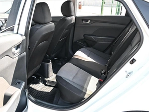 Седан Hyundai Solaris 2018 года, 1524000 рублей, Кирилловка