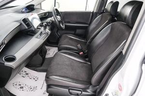 Минивэн Honda Freed 2014 года, 1249000 рублей, Красноярск