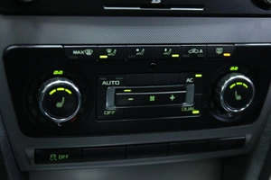 Универсал Skoda Octavia 2012 года, 978000 рублей, Солонцы