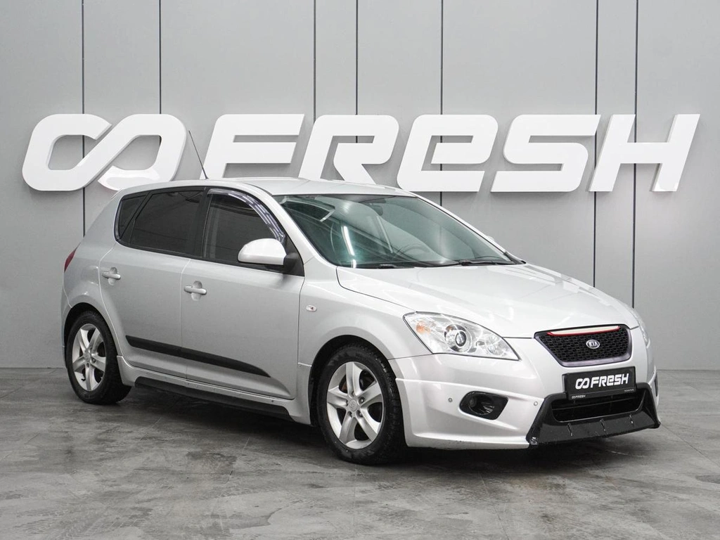 Хетчбэк Kia Ceed 2008 года, 699000 рублей, Воронеж