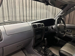 Внедорожник Toyota Hilux Surf 1990 года, 1500000 рублей, Красноярск