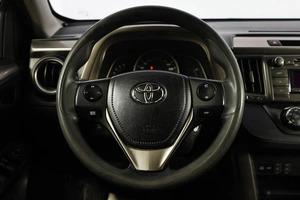 Внедорожник Toyota RAV4 2014 года, 2049000 рублей, Новосибирск