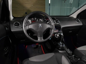 Хетчбэк Peugeot 308 2011 года, 498000 рублей, Тверь