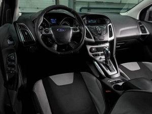 Хетчбэк Ford Focus 2012 года, 679000 рублей, Воронеж
