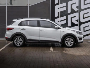 Хетчбэк Kia Rio X-Line 2019 года, 1540000 рублей, Краснодар