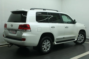Внедорожник Toyota Land Cruiser 2015 года, 5356000 рублей, Красноярск