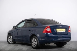 Седан Ford Focus 2011 года, 529000 рублей, Томск