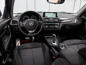 Хетчбэк BMW 1 серия 2017 года, 1898000 рублей, Краснодар