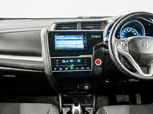 Хетчбэк Honda Fit 2018 года, 1250000 рублей, Красноярск