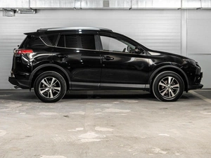 Внедорожник Toyota RAV4 2018 года, 2334000 рублей, Ставрополь