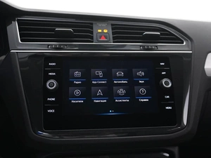 Внедорожник Volkswagen Tiguan 2022 года, 2419055 рублей, Москва