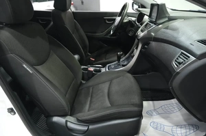 Седан Hyundai Avante 2011 года, 989000 рублей, Новокузнецк