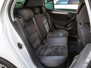 Хетчбэк Volkswagen Golf 2009 года, 930000 рублей, Краснодар