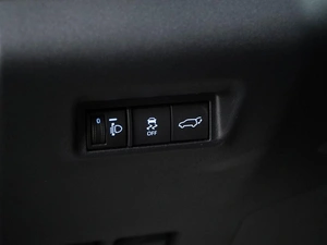 Внедорожник Toyota RAV4 2026 года, 4247434 рублей, Москва
