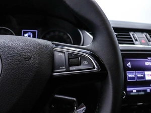 Лифтбек Skoda Octavia 2019 года, 1899000 рублей, Красноярск