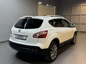 Внедорожник Nissan Qashqai 2010 года, 997000 рублей, Красноярск