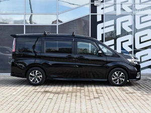 Минивэн Honda Stepwgn Spada 2019 года, 2398000 рублей, Краснодар