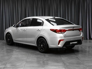Седан Kia Rio 2018 года, 1315000 рублей, Тюмень