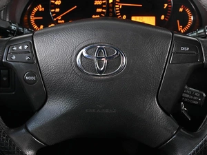 Седан Toyota Avensis 2006 года, 819000 рублей, Аксай