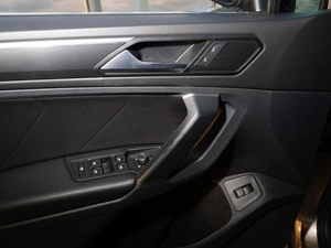 Внедорожник Volkswagen Tiguan 2019 года, 2969777 рублей, Тверь