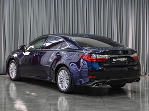 Седан Lexus ES 2017 года, 2949000 рублей, Тюмень