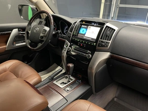 Внедорожник Toyota Land Cruiser 2014 года, 3750000 рублей, Красноярск