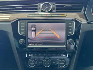 Седан Volkswagen Passat 2015 года, 1648000 рублей, Красноярск