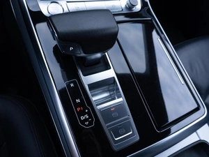 Внедорожник Audi Q8 2019 года, 6380000 рублей, Саратов