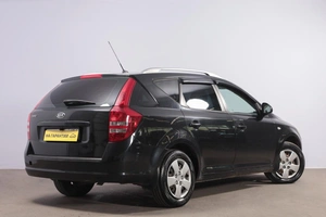 Хетчбэк Kia Ceed 2009 года, 869000 рублей, Новосибирск