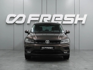 Внедорожник Volkswagen Tiguan 2018 года, 2168000 рублей, Воронеж