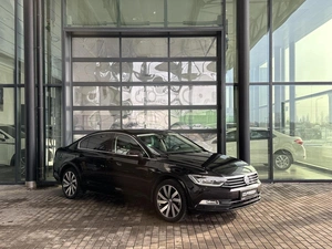 Седан Volkswagen Passat 2019 года, 2470000 рублей, Уфа