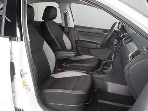 Лифтбек Skoda Rapid 2017 года, 1279000 рублей, Красный Пахарь