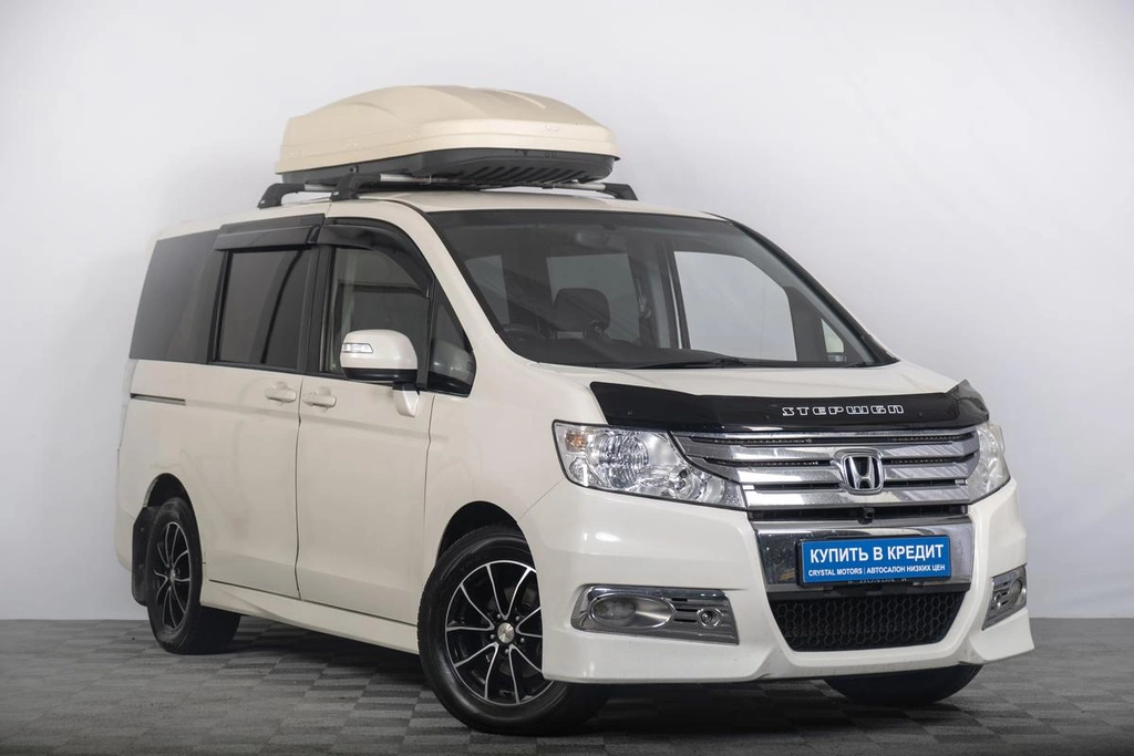 Минивэн Honda Stepwgn 2011 года, 1449000 рублей, Томск
