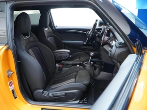 Хетчбэк MINI John Cooper Works 2017 года, 2049077 рублей, Москва