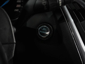 Седан Ford Focus 2011 года, 959000 рублей, Воронеж