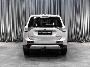 Внедорожник Mitsubishi Outlander 2014 года, 1499000 рублей, Тюмень