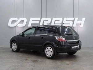 Хетчбэк Opel Astra 2011 года, 664000 рублей, Воронеж