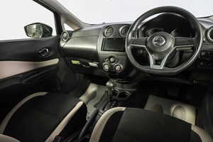 Хетчбэк Nissan Note 2018 года, 959000 рублей, Новосибирск