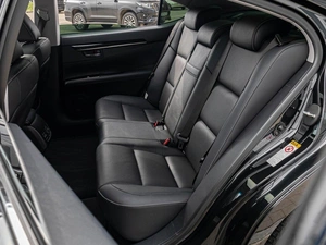 Седан Lexus ES 2016 года, 3392000 рублей, Краснодар