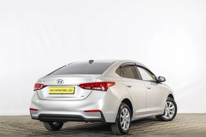Седан Hyundai Solaris 2017 года, 1299000 рублей, Тюмень