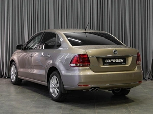 Седан Volkswagen Polo 2016 года, 1199000 рублей, Тюмень