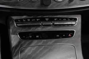Седан Mercedes-benz E-класс 2022 года, 6299000 рублей, Новокузнецк