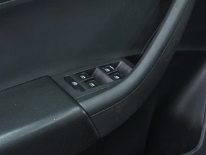 Лифтбек Volkswagen Polo 2021 года, 1279000 рублей, Сургут